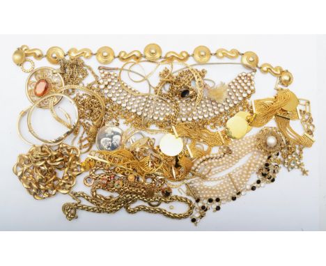 A group of gold plated modern and vintage jewellery, 1000gm. 