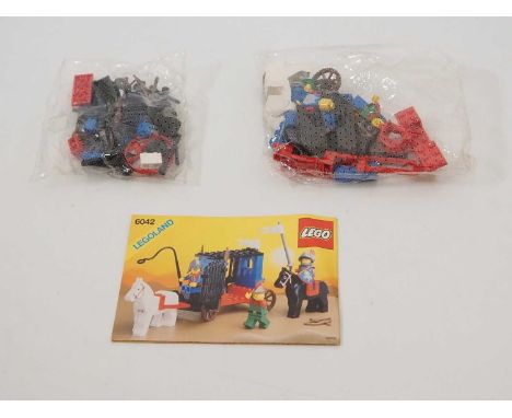 LEGO LEGOLAND CASTLE 6042 - Lion Knights - Dungeon Hunters - appears complete in original unopened bags with instructions (un