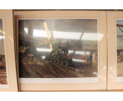 A Terence Cuneo limited edition print The Golden Arrow, 107/850, signed with certificate 