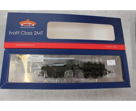 Bachmann branch line OO gauge 32-828A Ivatt 2MT 2-6-0 BR green 46526 8 DCC, boxed 