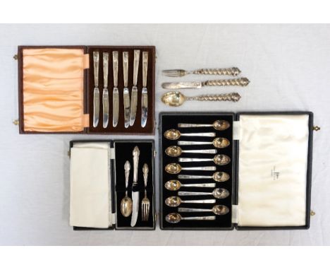 ELIZABETH II SILVER CHRISTENING SETcomprising a knife, fork and spoon, cased, Sheffield 1962; a cased set of silver side kniv