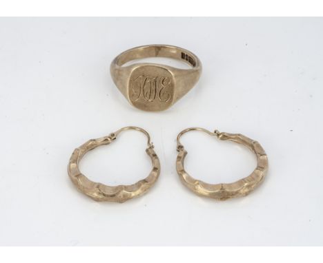 A 9ct gold gentleman's signet ring, with engraving to back 'For my Happiness', ring size W, 8.1g, evidence of resizing, toget