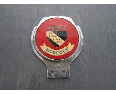 Chromed and enamelled badge "Norfolk" etched crown and R on mount 