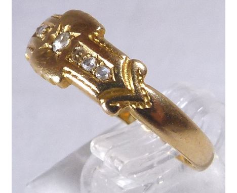 DIAMOND VINTAGE RING. 18 ct gold diamond set vintage ring Size Q 2,8 g 