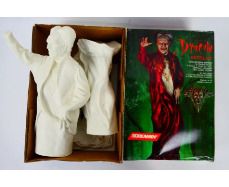 Screamin - A boxed Collectors Edition 1/4 scale vinyl Bram Stoker's 'Dracula' model kit. The 20" figure appears to be in Exce