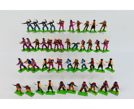 Britains Deetail - 45 unboxed Britains Deetail Cowboy figures. The lot includes Cowboy figures in 8 different poses and inclu