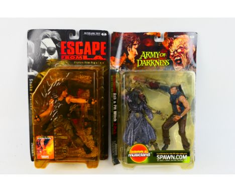 McFarlane Toys - Spawn - Army of Darkness, Escape From L.A - Two boxed/sealed Aliens/Robocop figures - Lot includes a #17607 