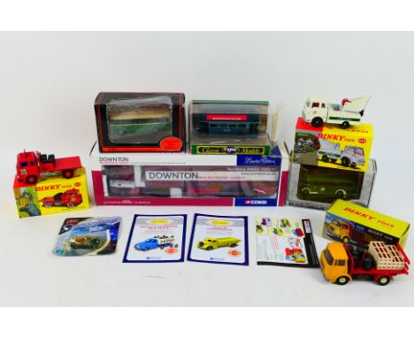 Corgi - Atlas Editions - EFE - A mixed collection of boxed diecast in various scales. Lot includes a Corgi CC13211 DAF XF Spa