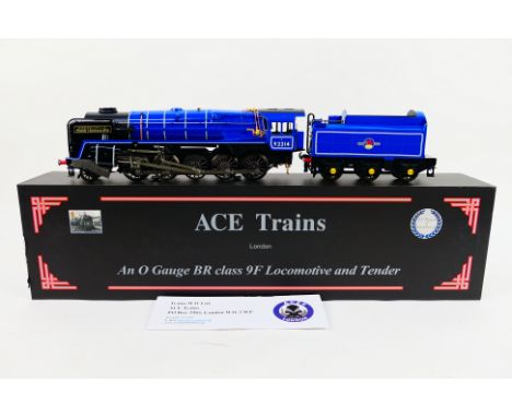 Ace Trains - A boxed limited edition O gauge Class 9F 2-10-0 locomotive and tender number 92214 named Leicester City FC in Br