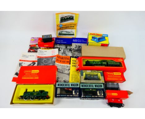 Tri-ang Hornby - Peco - Lesney - A collection of boxed OO gauge locomotives and wagons including a 4-6-0 B12 locomotive in LN