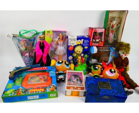 Lone Star - Vivid Imaginations - Chad Valley - Others - A mixed collection of toys, games, dolls and figures, including a box