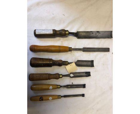  Sale Item:    BOX VINTAGE TOOLS   Vat Status:   No Vat   Buyers Premium:  This lot is subject to a Buyers Premium of 15% + V