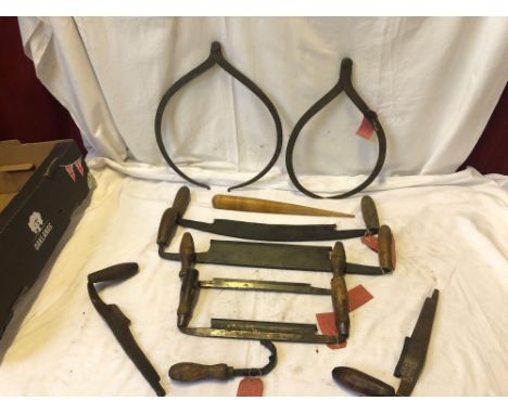  Sale Item:    BOX VINTAGE SHIP BUILDERS TOOLS   Vat Status:   No Vat   Buyers Premium:  This lot is subject to a Buyers Prem