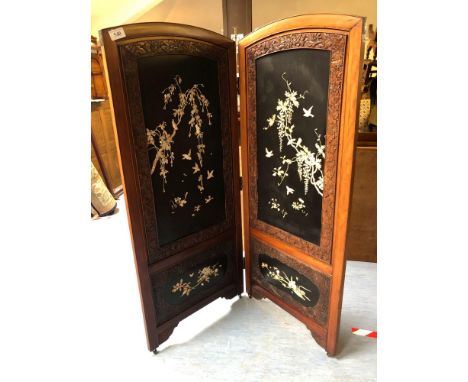  Sale Item:    MAHOGANY FOLDING SCREEN   Vat Status:   No Vat   Buyers Premium:  This lot is subject to a Buyers Premium of 1