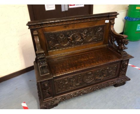  Sale Item:    ITALIAN WALNUT CARVED SETTLE   Vat Status:   No Vat   Buyers Premium:  This lot is subject to a Buyers Premium