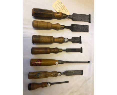  Sale Item:    BOX CHISELS   Vat Status:   No Vat   Buyers Premium:  This lot is subject to a Buyers Premium of 15% + Vat @ 2