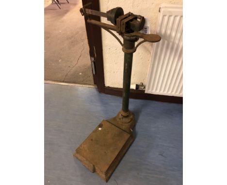  Sale Item:    VINTAGE SCALES (AF)   Vat Status:   No Vat   Buyers Premium:  This lot is subject to a Buyers Premium of 15% +