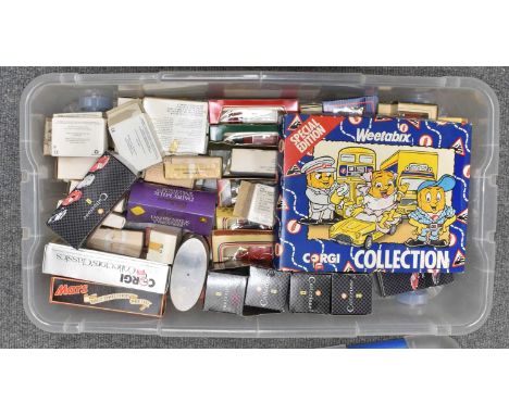 A quantity of assorted boxed diecast model cars, including Vanguards, Corgi etc