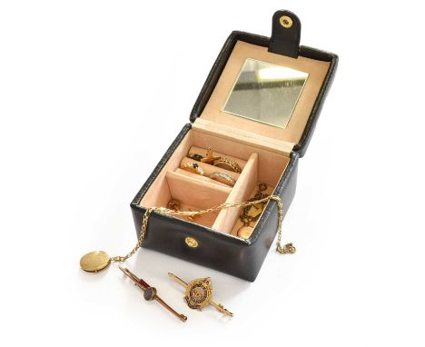 A small quantity of jewellery including a Regimental bar brooch, stamped '9CT', length 5.3cm; two bar brooches, stamped '9CT'