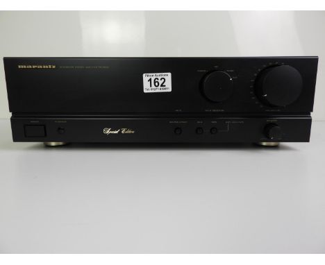 Marantz Integrated Stereo Amplifier - Model PM-55SE 