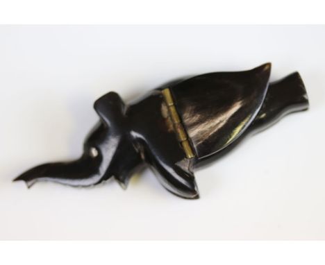 Horn novelty snuff box in the form of an elephant with wings, dimensions approximately 3.5cm by 8cm 