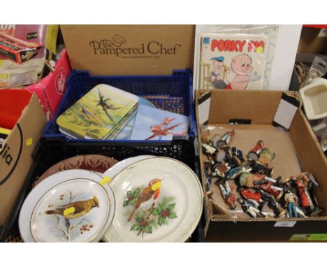 A TRAY OF MODEL FIGURES TOGETHER WITH AVIATION INTEREST COLLECTORS PLATES, A DONALD DUCK SKETCH, COMICS, ETC 