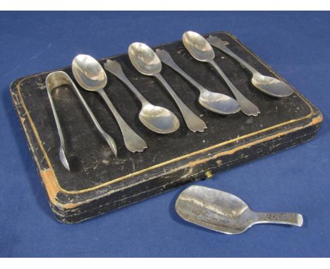 Cased suite of dog rose silver teaspoons together with a pair of sugar nips; together with a further Georgian silver caddy sp