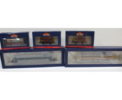 Two boxed Bachmann Branch-Line locomotives 31-651 Class 47 diesel 47612 'Titan' Intercity, and 32-703 Class 46 diesel D186 BR