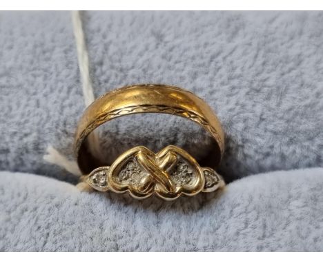 9ct Gold Wedding band and a 9ct Gold stone set ring 6.5g total weight 