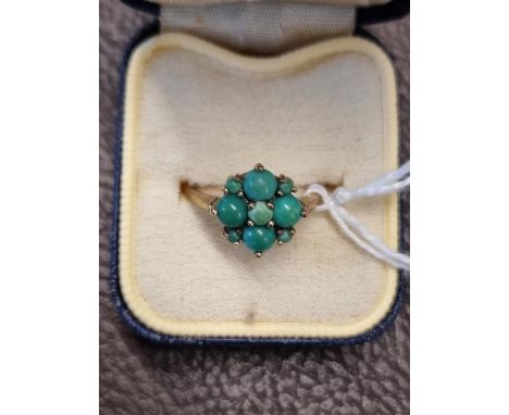 Ladies 9ct Gold Turquoise set cluster ring 2.5g total weight 