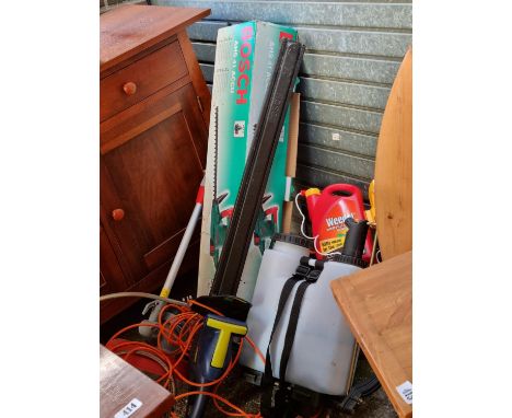 Collection of assorted Garden Tools 