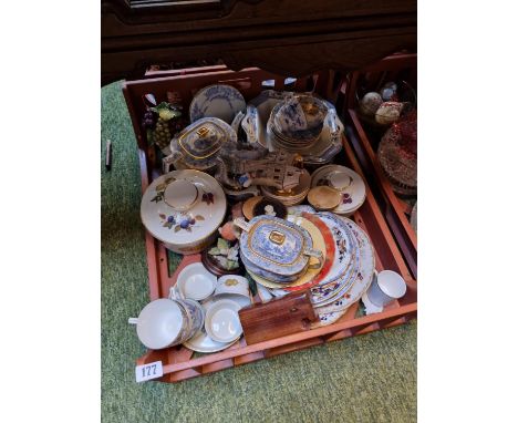 Tray of assorted 19thC and Later Ceramics inc. Royal Worcester Evesham, Blue &amp; White etc 