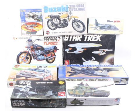 A collection of model kits. Noting Cars, Bikes and Star Wars etc, from Airfix and others, mostly boxed.