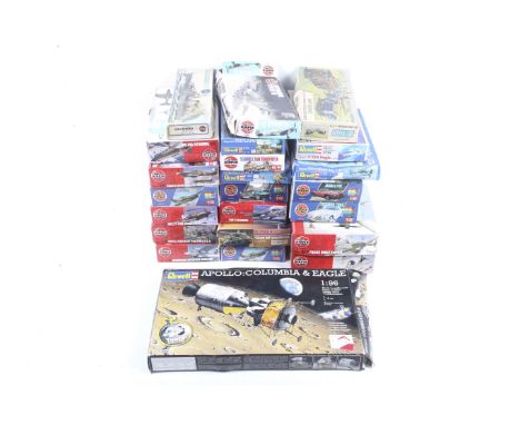 A collection of model kits. Noting aircraft, tanks and cars etc from Revell, Airfix and others etc, qty 20 approx.