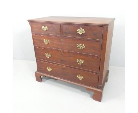 A 19th century mahogany chest of two short and three long drawers, with brass pulls and bracket feet. 104x97x53cm.This appear