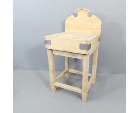 A vintage pine-topped butcher's block. 61x122x60cm. 