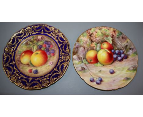 Two Royal Worcester fruit painted cabinet plates diameter 22.5cm