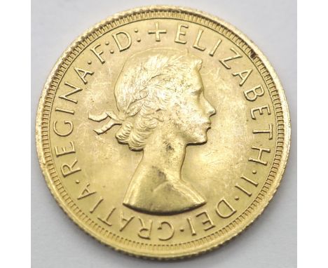 Elizabeth II 1968 full sovereign. P&amp;P Group 1 (£14+VAT for the first lot and £1+VAT for subsequent lots) 