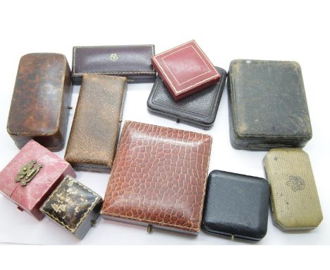 Ten vintage mixed jewellery boxes including Boodle &amp; Dunthorne. P&amp;P Group 1 (£14+VAT for the first lot and £1+VAT for