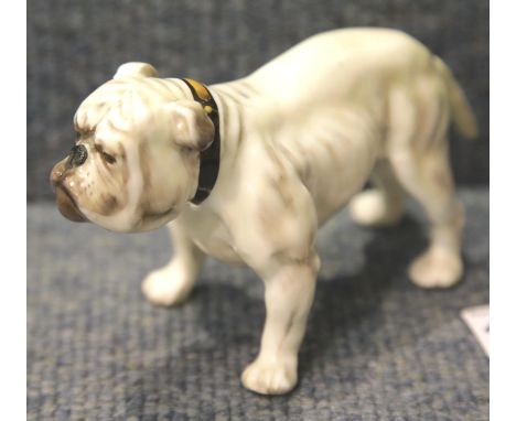 Royal Doulton bulldog with collar HN 1074. P&P Group 1 (£14+VAT for the first lot and £1+VAT for subsequent lots)Condition Re