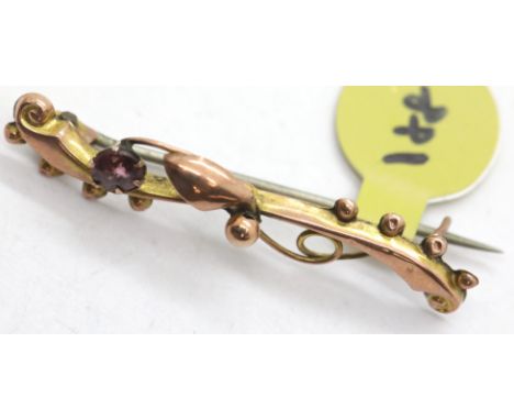 Antique rose gold stone set fancy brooch. P&amp;P Group 1 (£14+VAT for the first lot and £1+VAT for subsequent lots) 