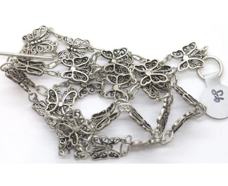 Silver ornate filigree butterfly link T-bar chain. P&amp;P Group 1 (£14+VAT for the first lot and £1+VAT for subsequent lots)