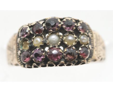 Vintage 9ct gold seed pearl and garnet ring (one seed pearl missing) size N 1.7g. P&amp;P Group 1 (£14+VAT for the first lot 