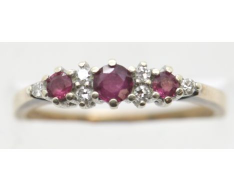 9ct gold garnet &amp; diamond ring, size M, 2.1g. P&amp;P Group 1 (£14+VAT for the first lot and £1+VAT for subsequent lots) 