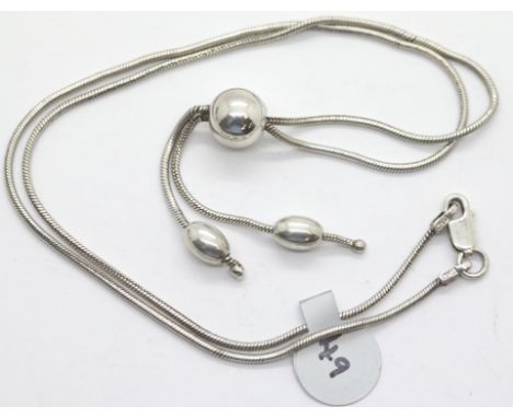 Vintage 16" bobble pendant necklace. P&amp;P Group 1 (£14+VAT for the first lot and £1+VAT for subsequent lots) 