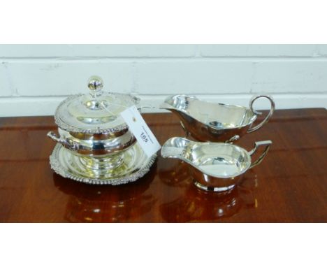 Epns wares to include two sauce boats and a miniature table tureen cover with stand and ladle, (4) 