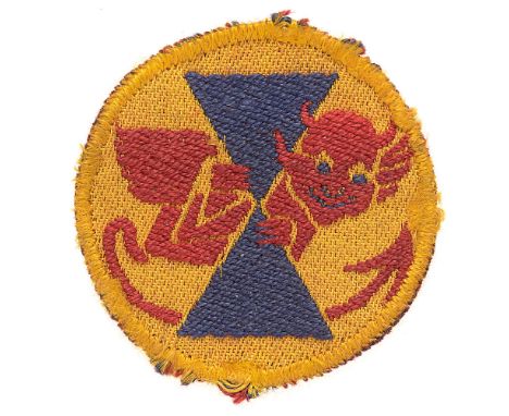 21st Army Tank Brigade WW2 cloth embroidered formation sign badge.  Red devil looking round blue Diablo on woven yellow disc.