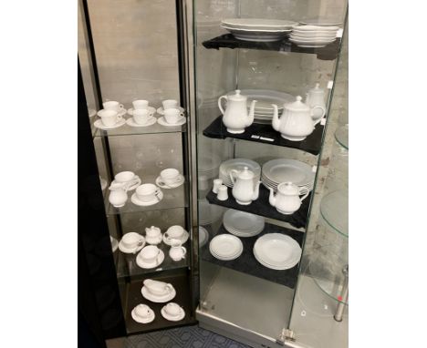 SELECTION OF GINORI  C-86 ANTICO DOCCIA PORCELAIN CHINA (71PCS) ALL EXCELLENT CONDITION AND SOME NOT USEDRICHARD GINORI C-86 