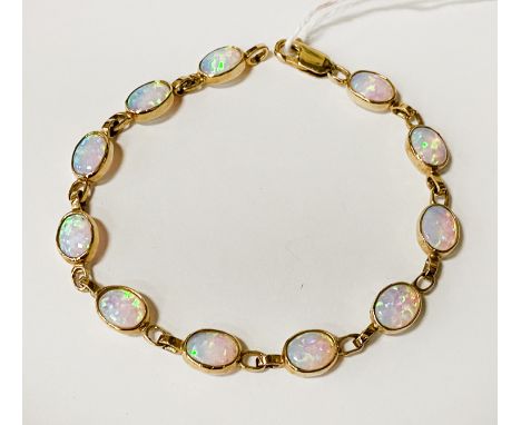 9CT GOLD OPAL BRACELET - 7 GRAMS APPROX