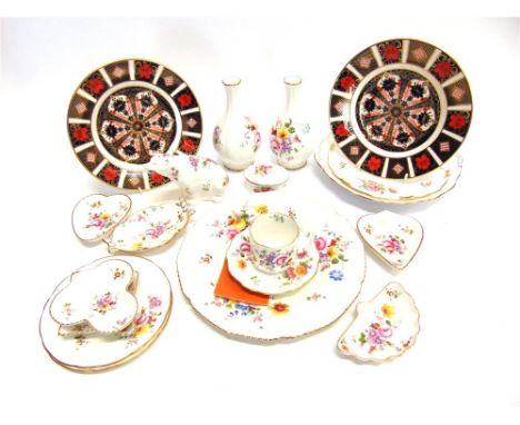 A COLLECTION OF ROYAL CROWN DERBY  including pair of cabinet plates in 1128 Imari palette 22cm diameter, further items in 'De